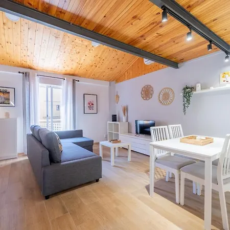 Completo Junto Playa Y Centro Bcn *