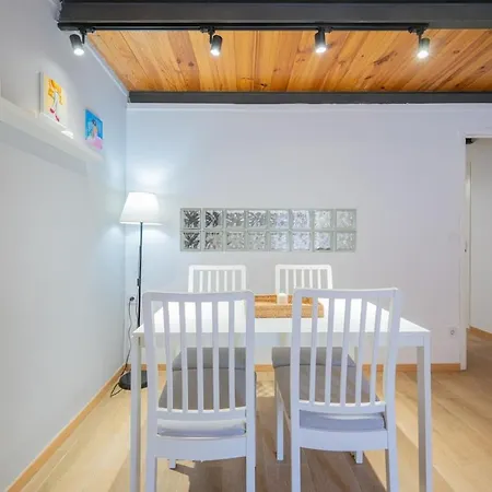 Completo Junto Playa Y Centro Bcn * Badalona