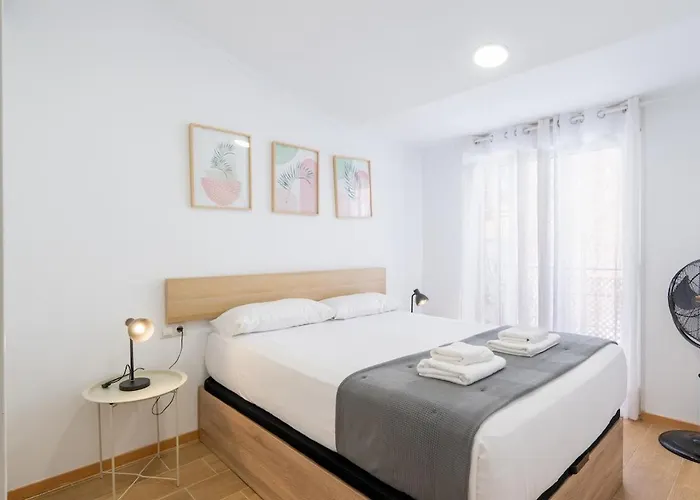 Completo Junto Playa Y Centro Bcn Apartman Badalona