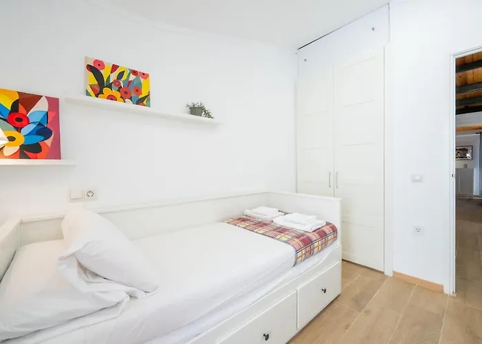 Completo Junto Playa Y Centro Bcn Apartman
