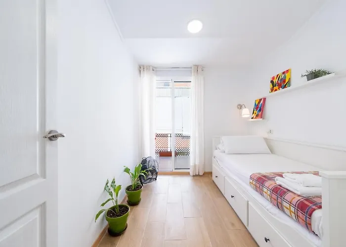 Completo Junto Playa Y Centro Bcn Apartman Badalona
